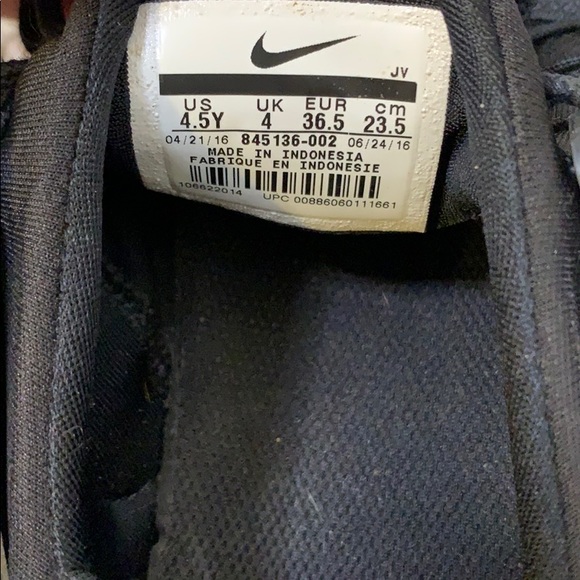 Nike Darwin Trainer - Picture 4 of 4